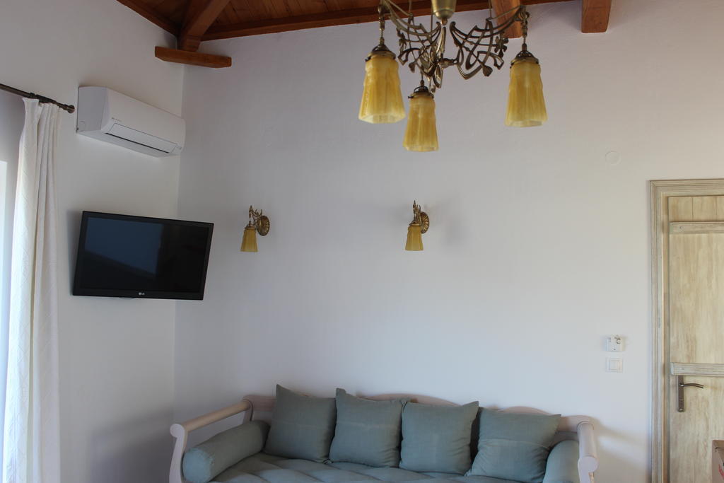 Mando Beachfront Stafylos Pokój zdjęcie