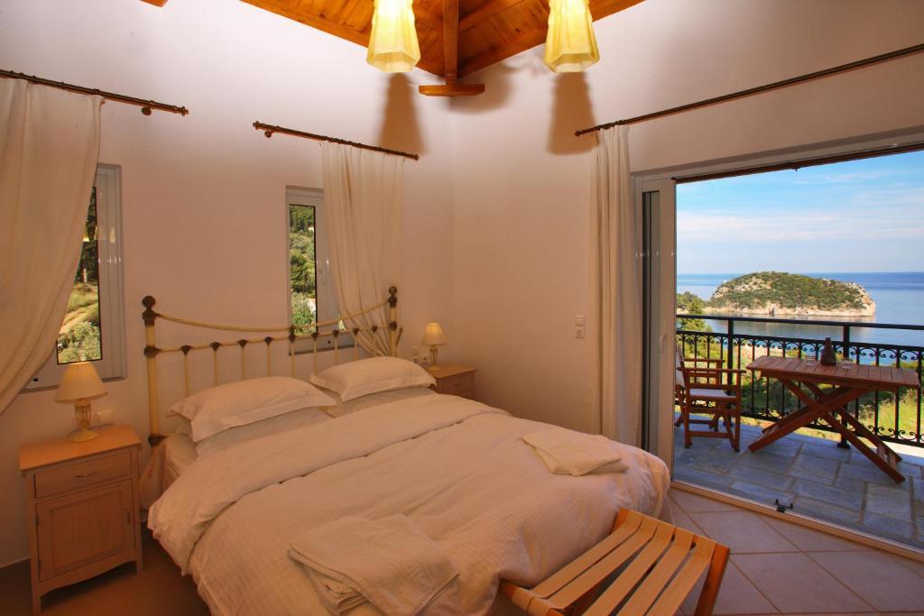 Mando Beachfront Stafylos Pokój zdjęcie